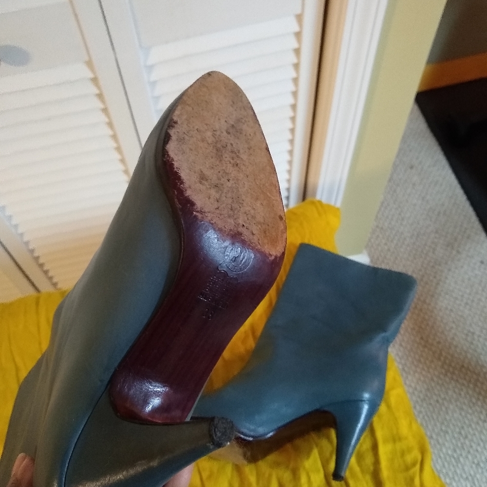 Women's leather boots - Picture 4 of 4